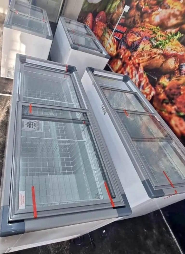 520L Glass top freezer